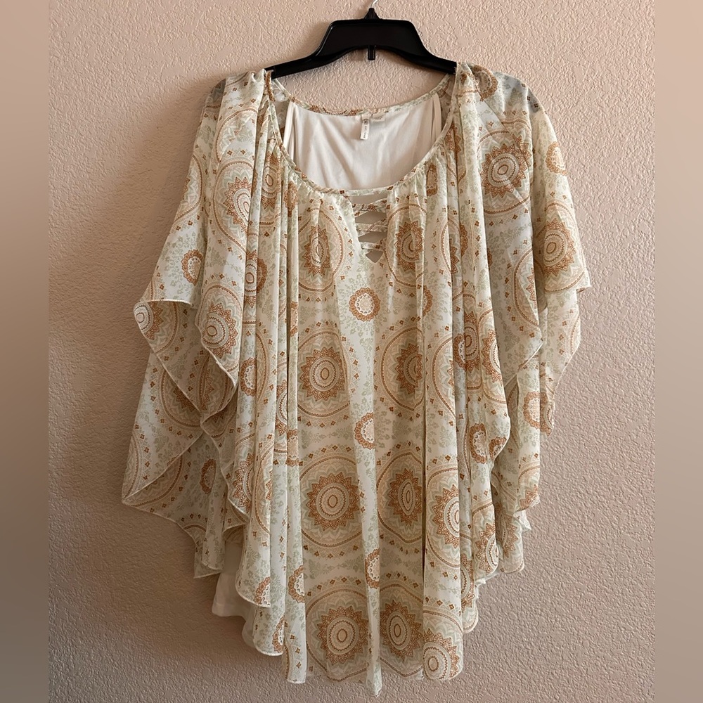 Women's blouse size 2X.